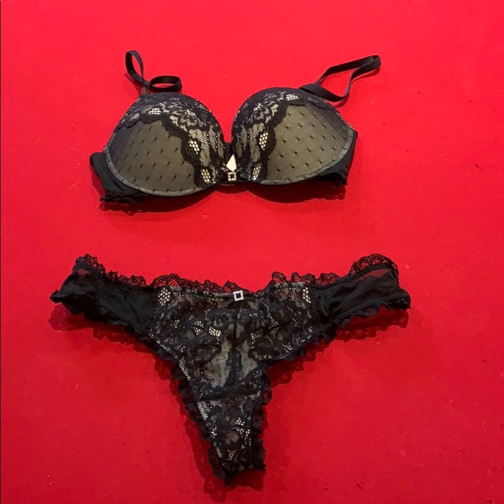 Blush bra and panties NWOT